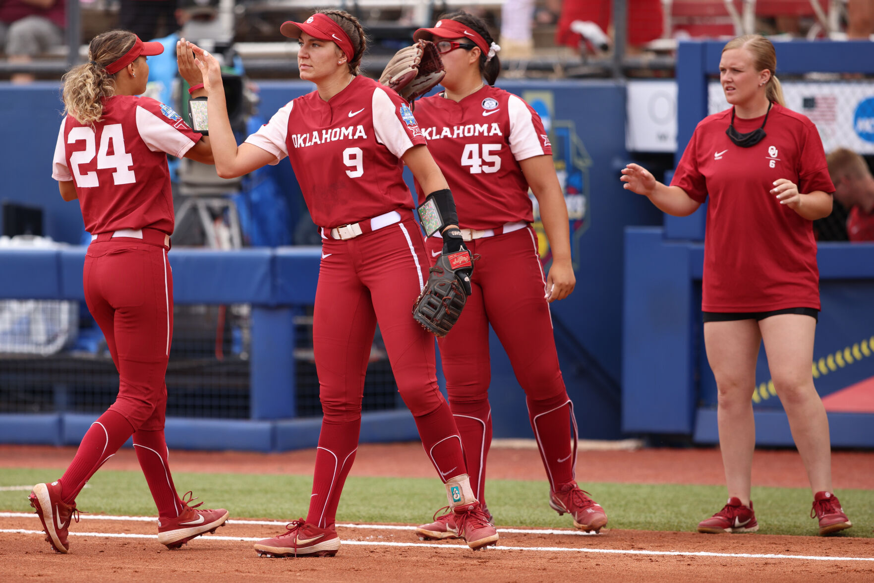 Jayda Coleman, Kinzie Hansen and Giselle Juarez